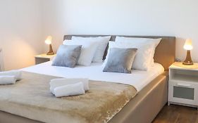 Airport Stay Apartments